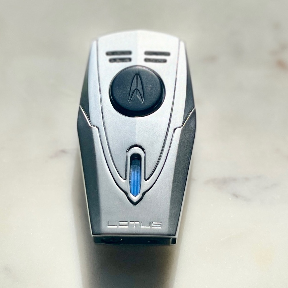 Lotus Fury Cigar Lighter - Picture 4 of 8